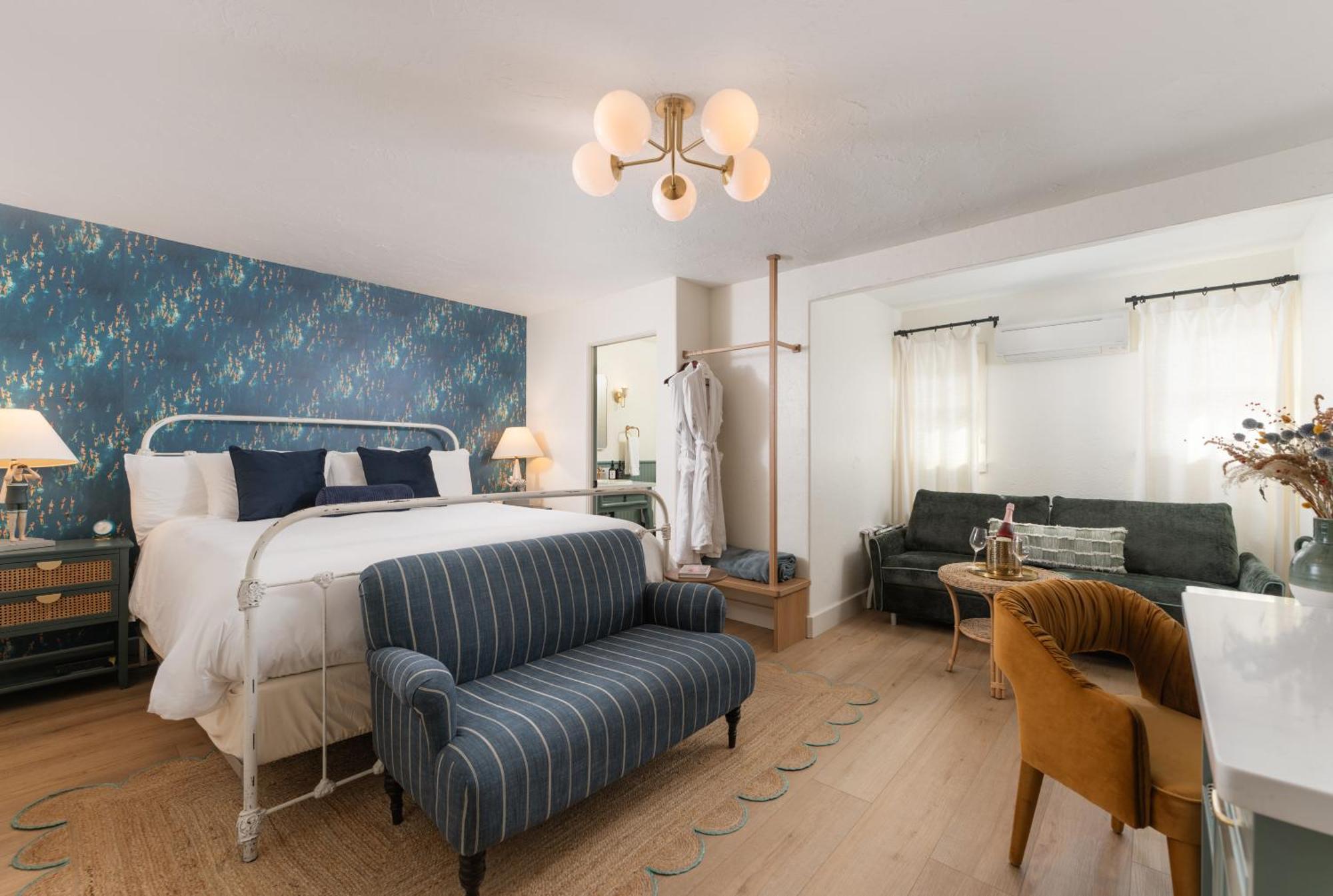 Petit Soleil - Bed, Breakfast And Bar Bed & Breakfast San Luis Obispo Exterior foto